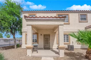 Photo #3: 2617296 Listing