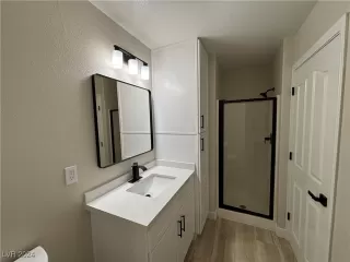 Photo #6: 2617321 Listing