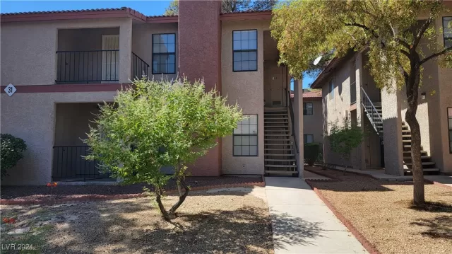 MLS: 2617382 Condo For Sale