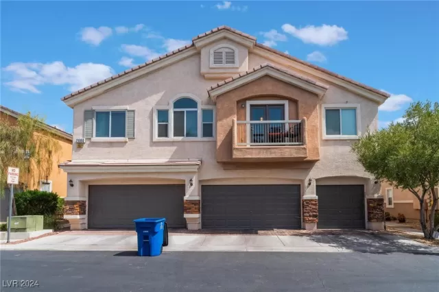 MLS: 2617405 Condo For Sale