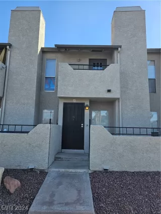 Photo #3: 2617433 Listing 