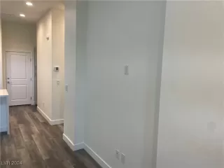 Photo #1: 2617460 Listing 