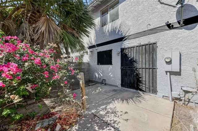 MLS: 2617485 Condo For Sale