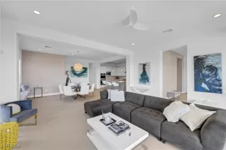 Photo #2: 2617536 Listing