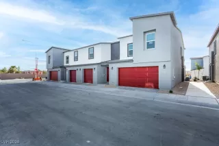 Photo #2: 2617542 Listing 