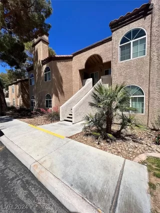 Photo #4: 2617589 Listing 