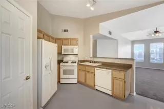 Photo #6: 2617597 Listing 