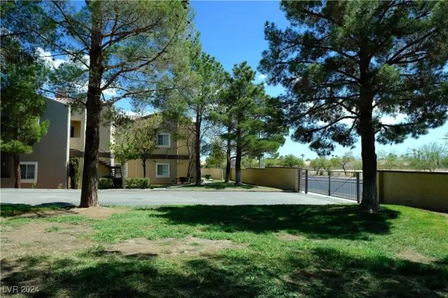 MLS: 2617612 Condo For Sale