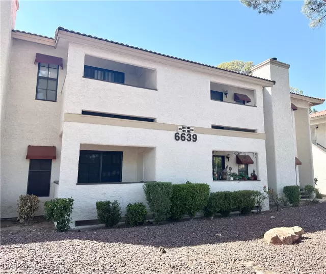 MLS: 2617614 Condo For Sale