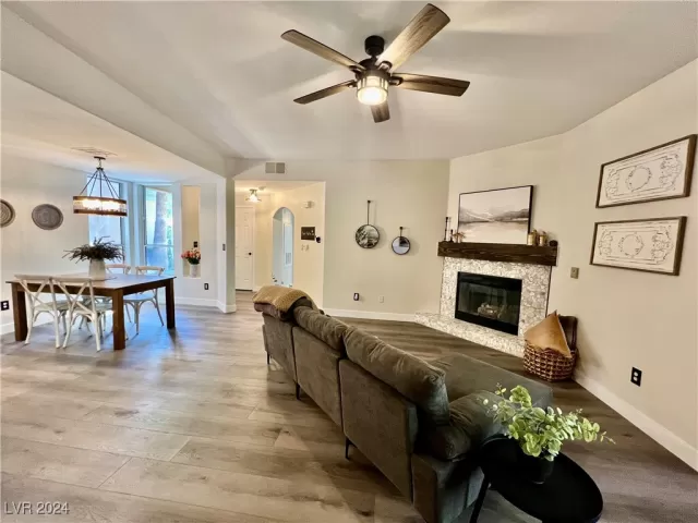 MLS: 2617615 Condo For Sale