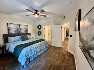 Photo #6: 2617615 Listing