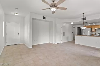 Photo #6: 2617656 Listing 