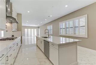 Photo #6: 2617668 Listing 