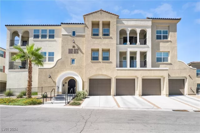 MLS: 2617669 Condo For Sale