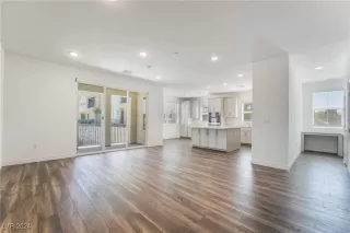 Photo #4: 2617669 Listing 