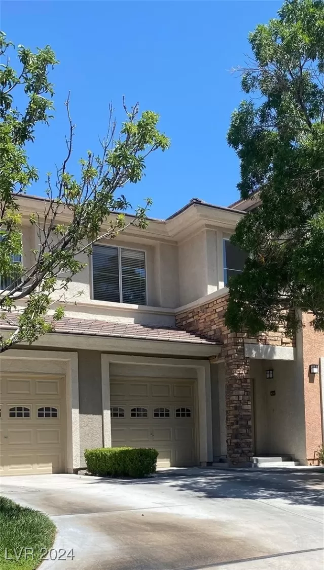 MLS: 2617682 Condo For Sale