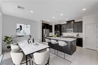 Photo #4: 2617683 Listing 