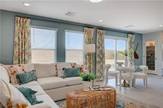 Photo #1: 2617713 Listing 