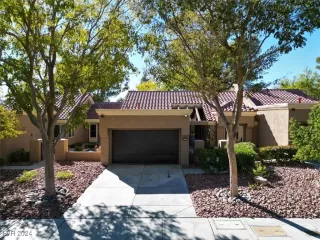 Photo #1: 2617732 Listing