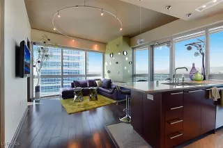 Photo #1: 2617735 Listing 