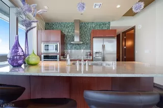 Photo #3: 2617735 Listing 