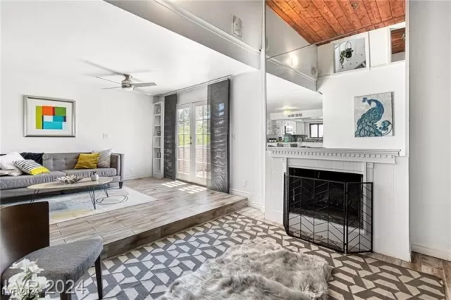 MLS: 2617738 Condo For Sale