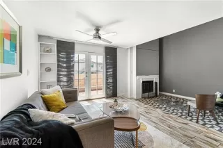 Photo #1: 2617738 Listing