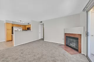 Photo #4: 2617753 Listing 