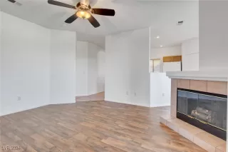 Photo #5: 2617772 Listing