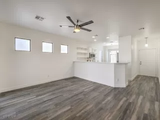 Photo #5: 2617777 Listing 
