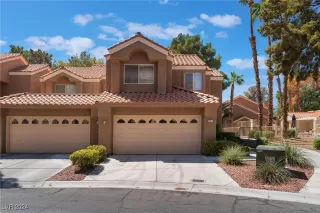 Photo #1: 2617830 Listing