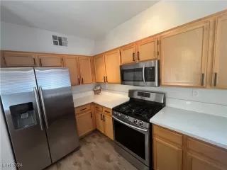 Photo #5: 2617849 Listing 