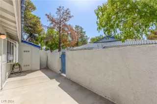 Photo #2: 2617873 Listing