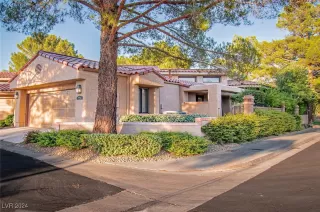 Photo #1: 2617937 Listing 