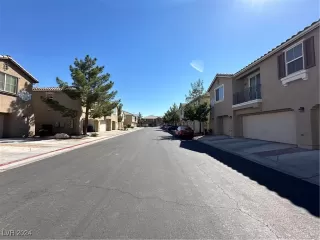 Photo #2: 2617947 Listing 