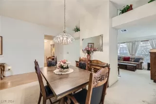 Photo #5: 2617961 Listing 