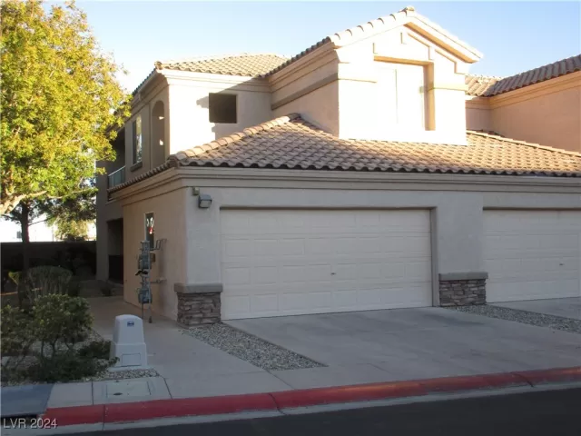 MLS: 2617979 Condo For Sale