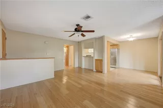 Photo #5: 2617985 Listing 