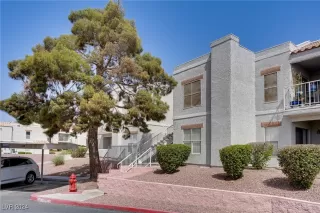 Photo #1: 2617990 Listing 