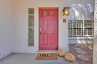 Photo #1: 2617996 Listing