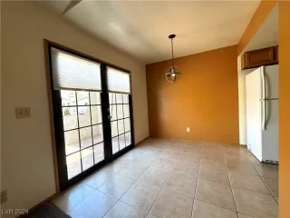 Photo #5: 2618012 Listing 