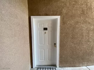 Photo #1: 2618014 Listing 