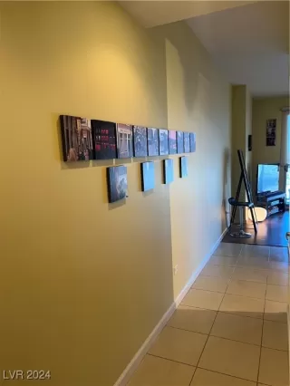 Photo #2: 2618038 Listing 