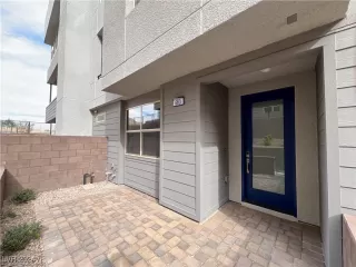 Photo #1: 2618085 Listing