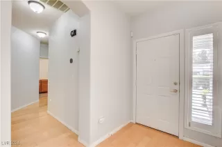 Photo #5: 2618087 Listing