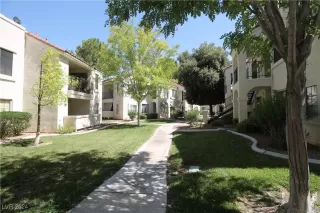 Photo #2: 2618128 Listing 