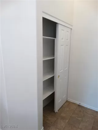 Photo #6: 2618181 Listing 