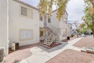 Photo #1: 2618187 Listing