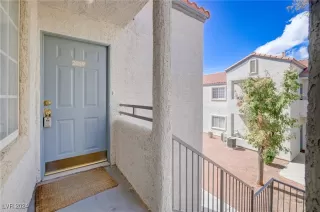 Photo #5: 2618187 Listing