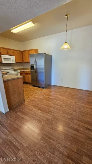 Photo #2: 2618203 Listing 